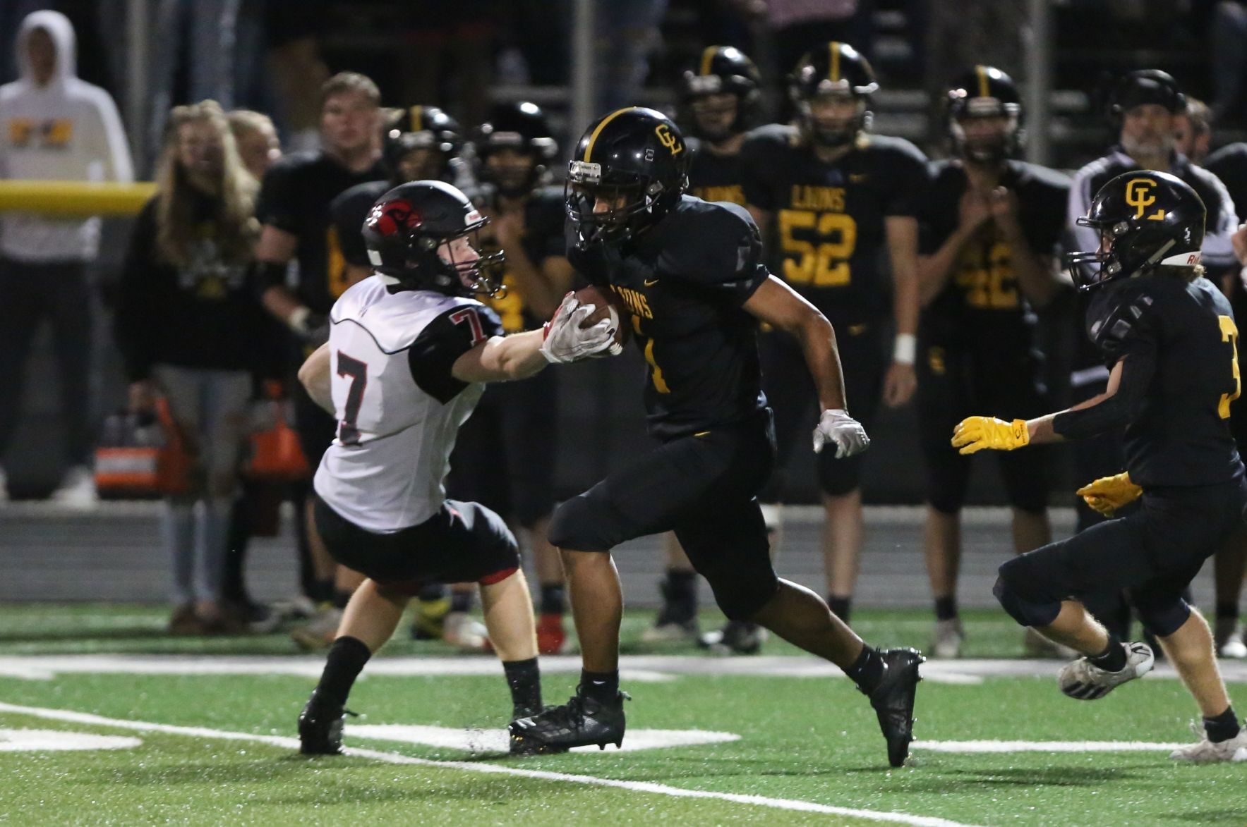 Clear Lake football vs Garner-Hayfield-Ventura - Britson, Luyobya